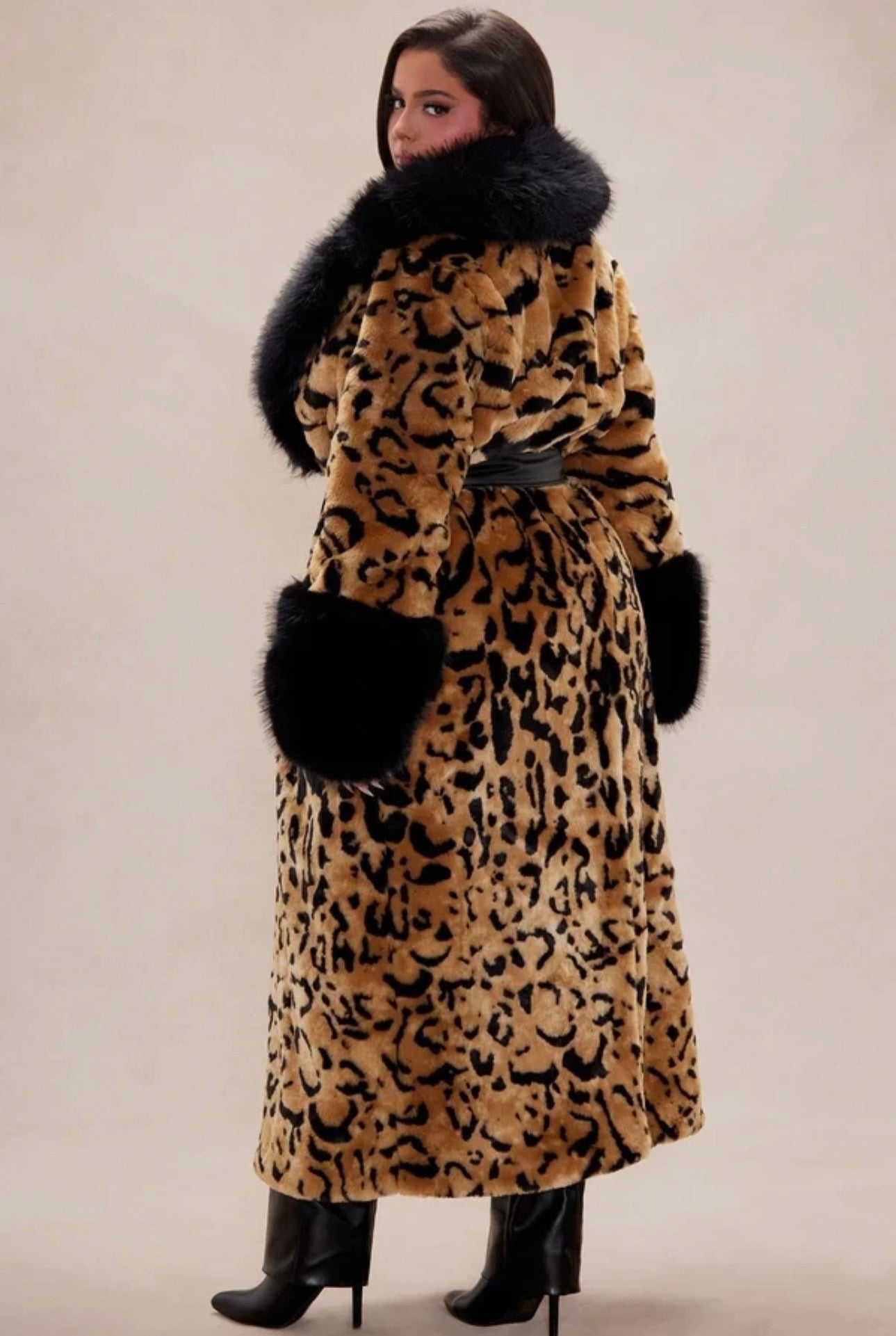 Fashionnova leopard coat