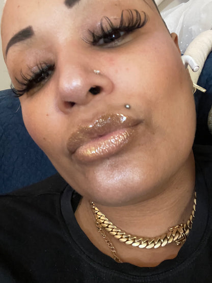 muñeca dorada